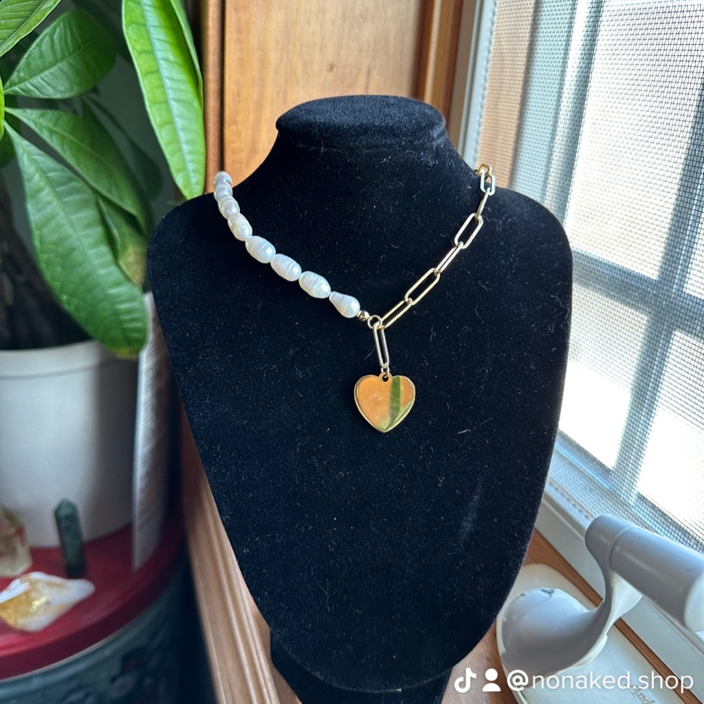 Split Pearl And Gold Cable Chain Heart Necklace